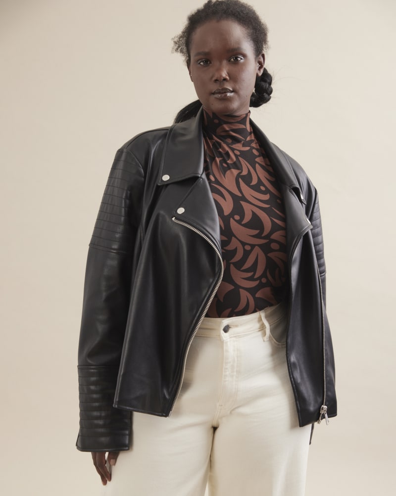 Front of a model wearing a size 1X Alexis Moto Jacket in Black by Molly & Isadora. | dia_product_style_image_id:251019